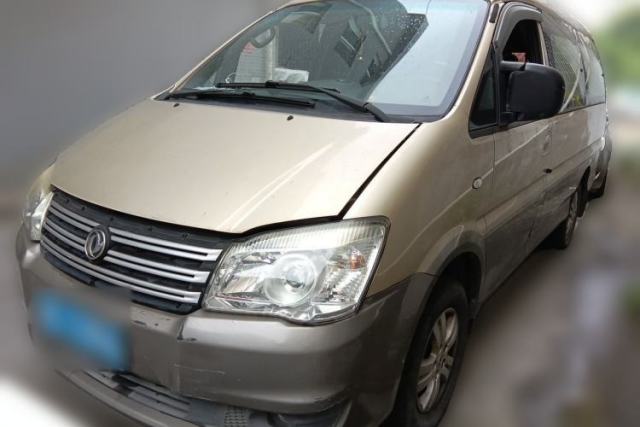 Used FORTHING Lingzhi 2017 Restyled M3L 1.6L 7-Seater Comfort Version