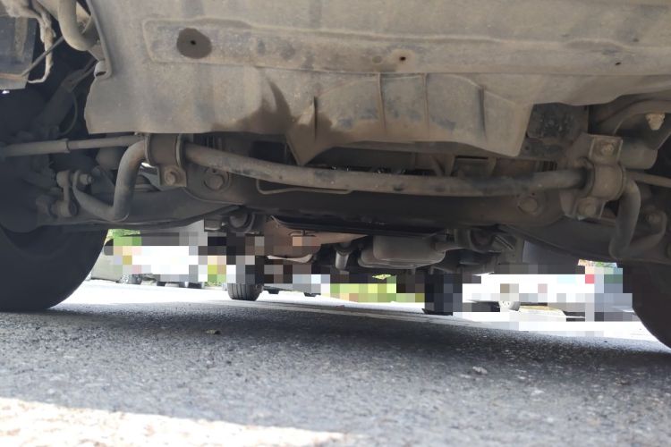 Used FORTHING Lingzhi 2017 V3 1.5L 7-seater Standard Model Chassis Front