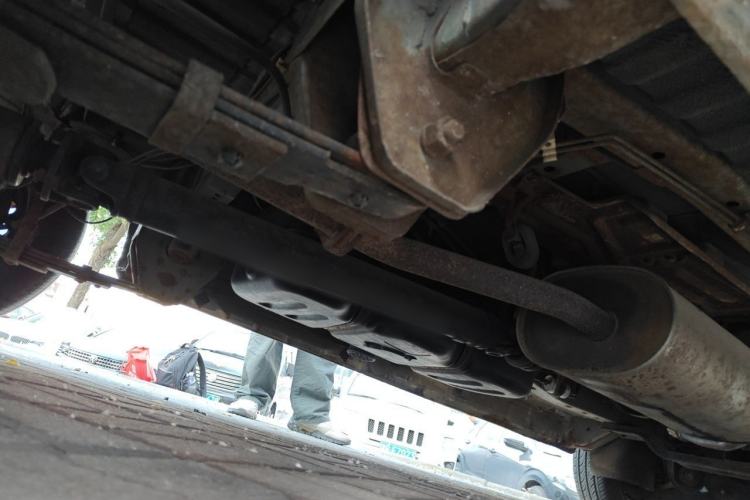 Used FORTHING Lingzhi 2017 V3 1.5L 7-seater Standard Model Chassis Rear Right