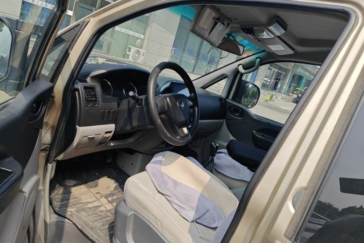 Used FORTHING Lingzhi 2017 Restyled M3L 1.6L 7-Seater Comfort Version Driver Seat