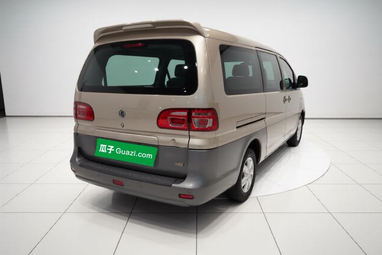 Used FORTHING Lingzhi 2017 Restyled M3L 1.6L 7-Seater Comfort Version Exterior 5