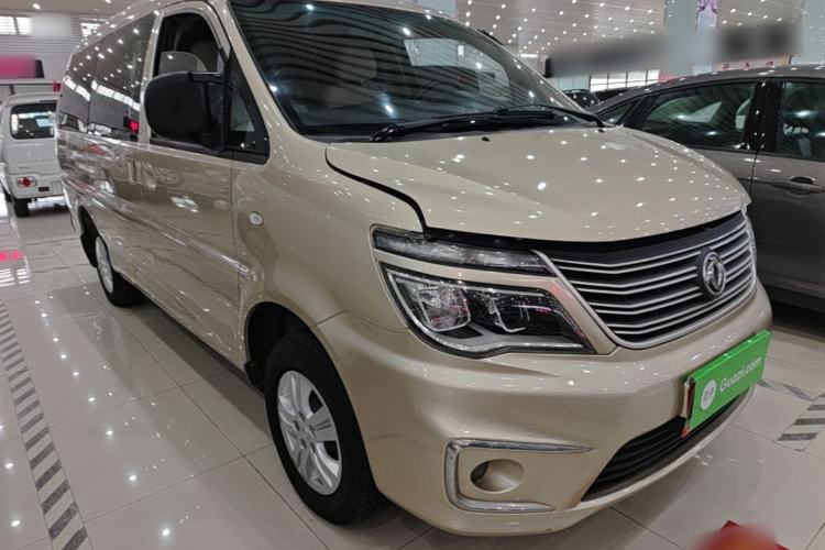 Used FORTHING Lingzhi 2017 M5L 1.6L 7-Seater Standard Model Front Right 45 Deg