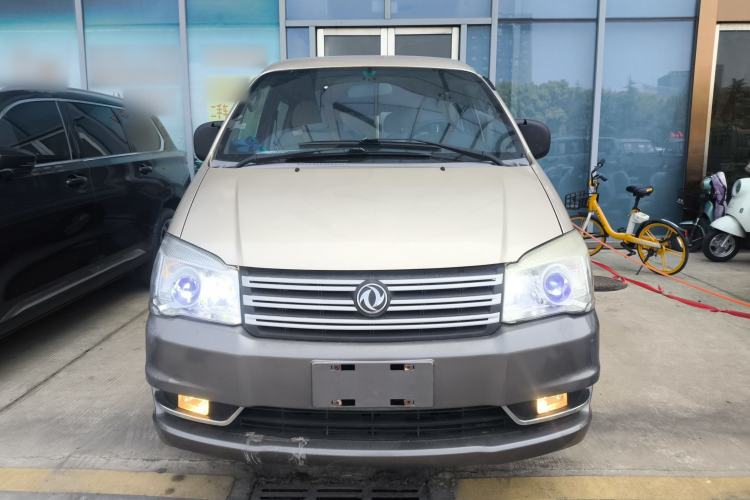 Used FORTHING Lingzhi 2017 M3L 1.6L 7-Seater Comfort Model Front