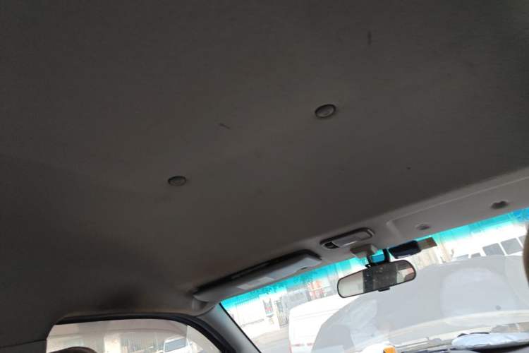 Used FORTHING Lingzhi 2017 V3 1.5L 7-seater Standard Model Headliner