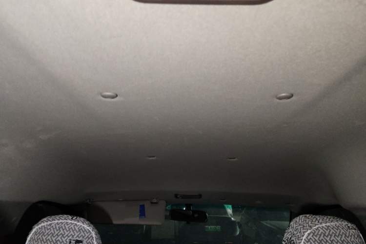 Used FORTHING Lingzhi 2017 Facelifted M3L 1.6L 7-Seater Standard Version Headliner