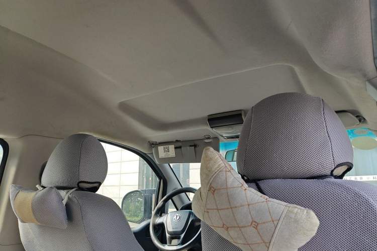 Used FORTHING Lingzhi 2017 Restyled M3L 1.6L 7-Seater Comfort Version Headliner