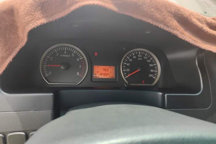 Used FORTHING Lingzhi 2017 M3L 1.6L 7-Seater Standard Model Instrument Cluster