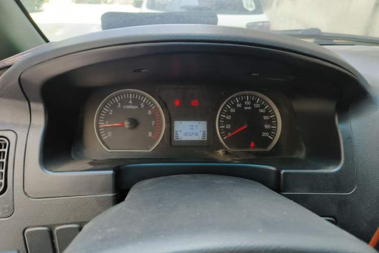Used FORTHING Lingzhi 2017 Restyled M3L 1.6L 7-Seater Comfort Version Instrument Cluster