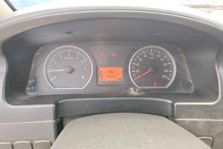 Used FORTHING Lingzhi 2017 V3 1.5L 7-seater Standard Model Instrument Cluster