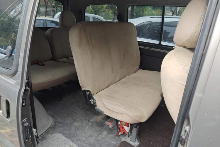 Used FORTHING Lingzhi 2017 V3 1.5L 7-seater Standard Model Left Rear Seat