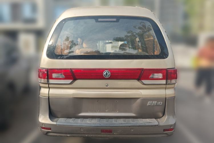 Used FORTHING Lingzhi 2017 M3L 1.6L 7-Seater Comfort Model Rear