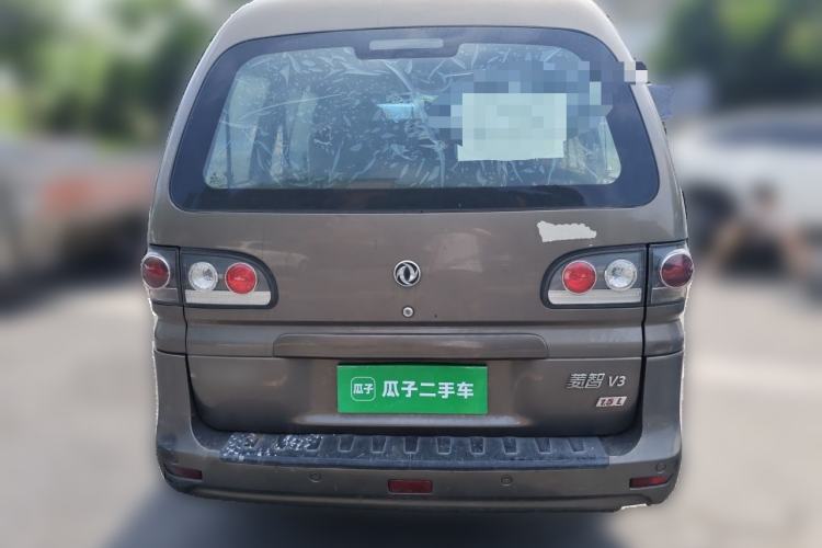 Used FORTHING Lingzhi 2017 V3 1.5L 7-seater Standard Model Rear