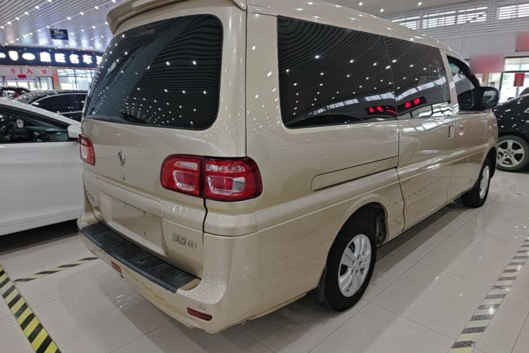 Used FORTHING Lingzhi 2017 M5L 1.6L 7-Seater Standard Model Rear Right 45 Deg