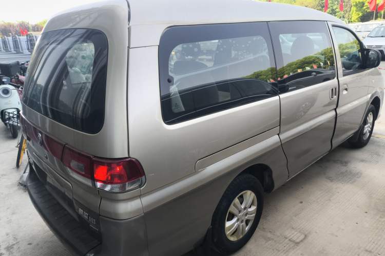 Used FORTHING Lingzhi 2017 M3L 1.6L 7-Seater Comfort Model Rear Right 45 Deg