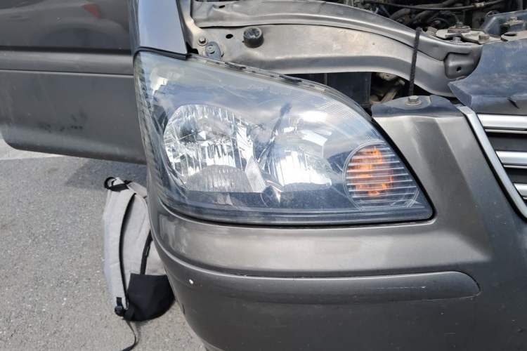 Used FORTHING Lingzhi 2017 V3 1.5L 7-seater Standard Model Right Front Headlight