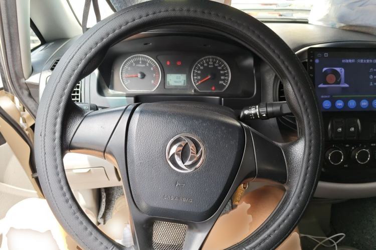 Used FORTHING Lingzhi 2017 Restyled M3L 1.6L 7-Seater Comfort Version Steering Wheel