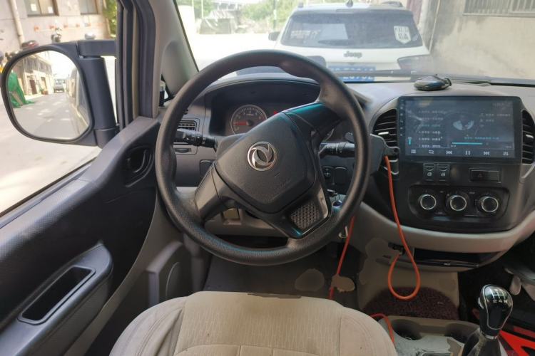 Used FORTHING Lingzhi 2017 Restyled M3L 1.6L 7-Seater Comfort Version Steering Wheel