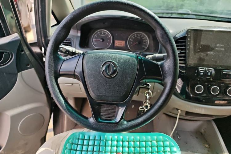 Used FORTHING Lingzhi 2017 M3L 1.6L 7-Seater Standard Model Steering Wheel