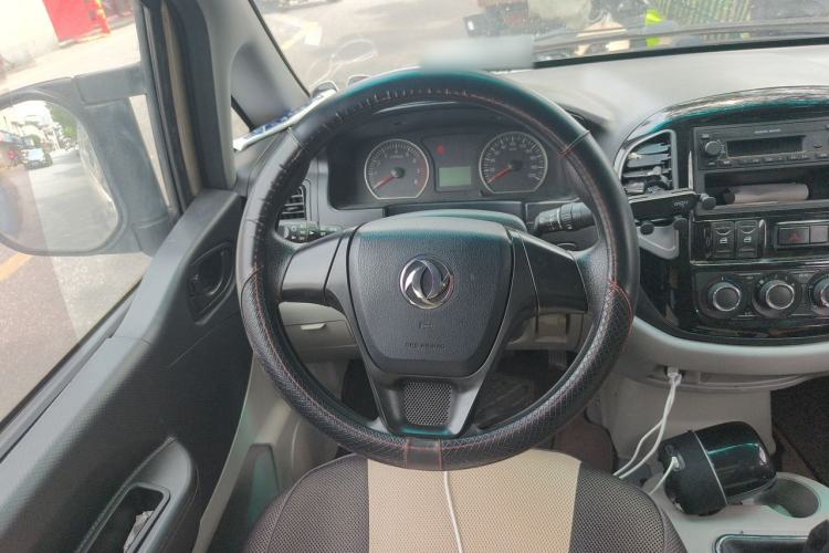 Used FORTHING Lingzhi 2017 Restyled M3L 1.6L 7-Seater Comfort Version Steering Wheel