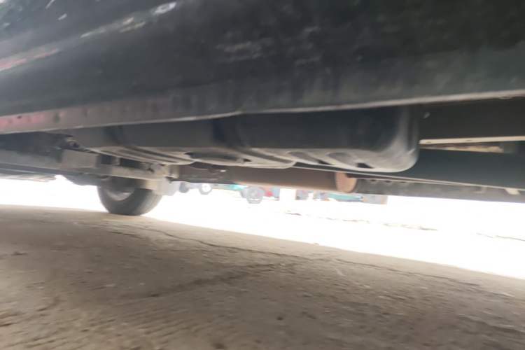 Used FORTHING Lingzhi 2018 M5L 1.6L 7-Seater Luxury Model Chassis Rear Left