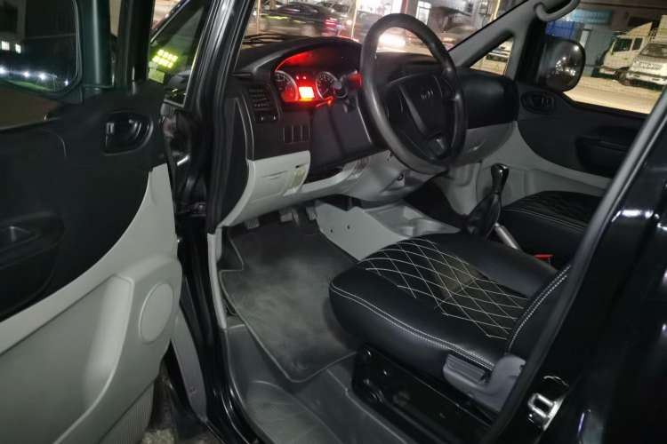 Used FORTHING Lingzhi 2018 V3L 1.6L 2-Seat Logistics Version Driver Seat