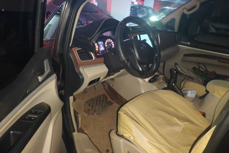 Used FORTHING Lingzhi 2018 M5L 1.6L 7-Seater Comfort Model Driver Seat