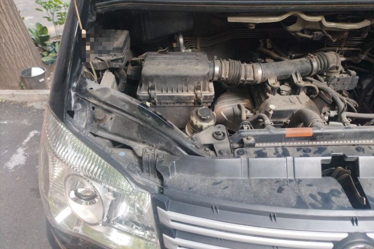 Used FORTHING Lingzhi 2018 M3 1.5L 5-Seat Base Model Engine Bay Right