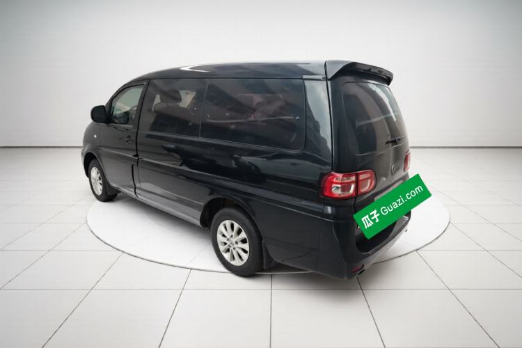 Used FORTHING Lingzhi 2018 M5L 1.6L 7-Seater Luxury Model Exterior 2