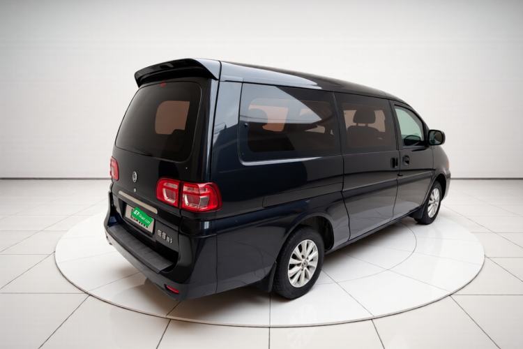 Used FORTHING Lingzhi 2018 M5L 1.6L 7-Seater Luxury Model Exterior 3