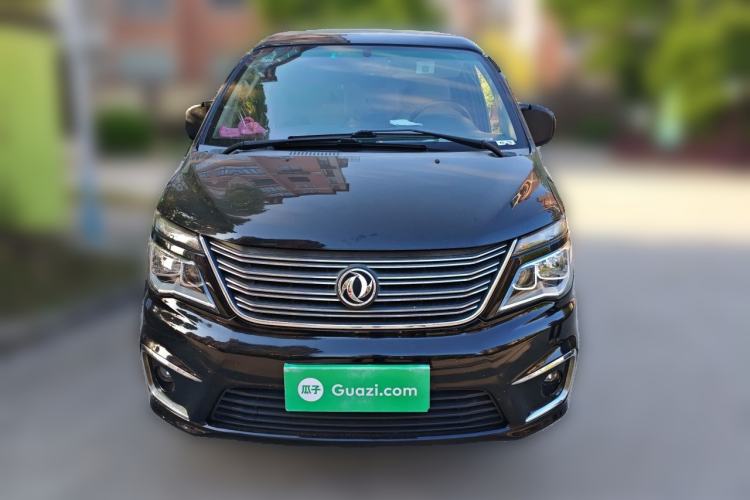 Used FORTHING Lingzhi 2018 M5L 1.6L 7-Seater Luxury Model Front