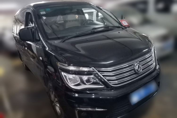 Used FORTHING Lingzhi 2018 M5L 1.6L 7-Seater Luxury Model Front Right 45 Deg