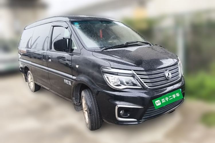 Used FORTHING Lingzhi 2018 M5L 1.6L 7-Seater Luxury Model Front Right 45 Deg