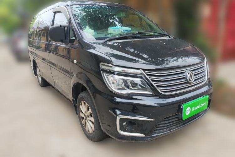 Used FORTHING Lingzhi 2018 M5L 1.6L 7-Seater Luxury Model Front Right 45 Deg