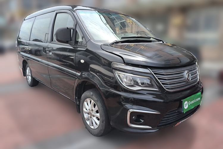 Used FORTHING Lingzhi 2018 M5L 1.6L 7-Seater Luxury Model Front Right 45 Deg