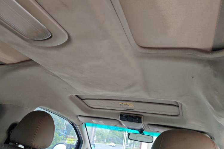 Used FORTHING Lingzhi 2018 M5 1.6L 7-Seater Luxury Model Headliner