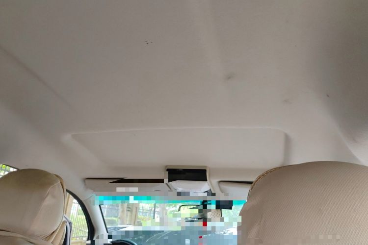 Used FORTHING Lingzhi 2018 M5L 1.6L 7-Seater Luxury Model Headliner