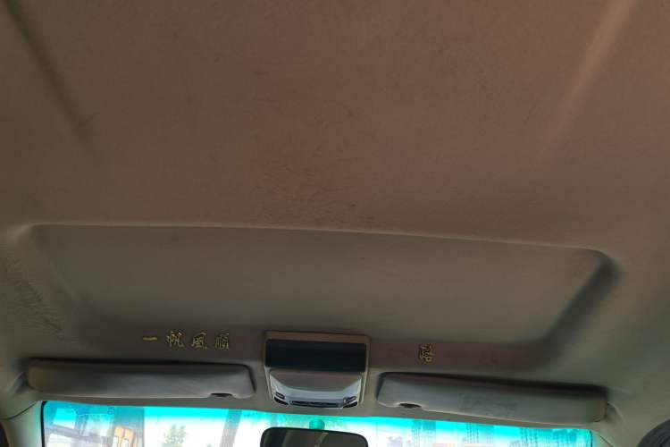 Used FORTHING Lingzhi 2018 M5L 1.6L 7-Seater Luxury Model Headliner