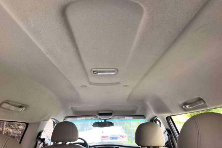 Used FORTHING Lingzhi 2018 M5L 1.6L 7-Seater Luxury Model Headliner