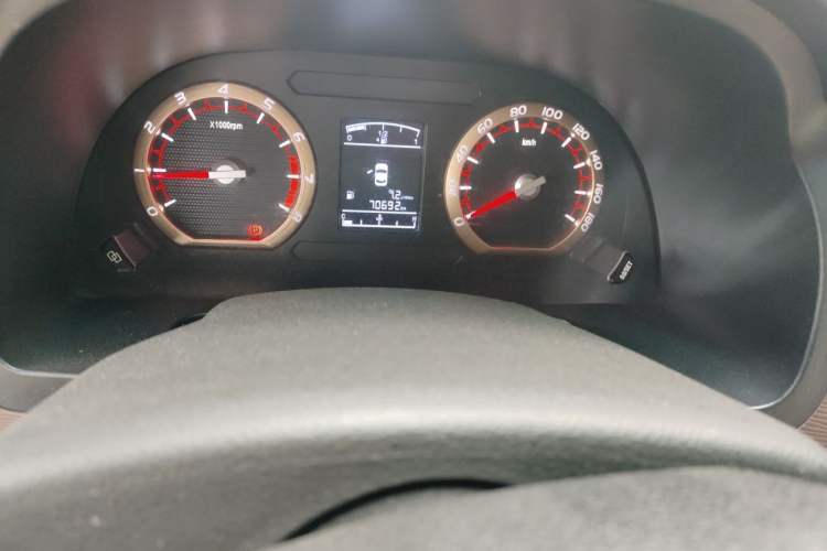 Used FORTHING Lingzhi 2018 M5L 1.6L 7-Seater Luxury Model Instrument Cluster