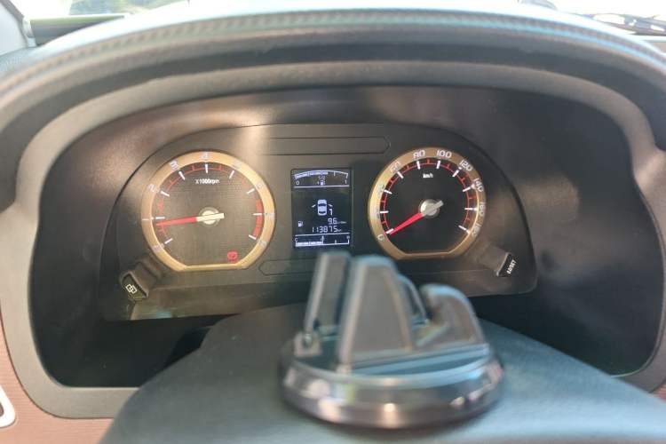 Used FORTHING Lingzhi 2018 M5L 2.0L 9-Seater Comfort Model Instrument Cluster