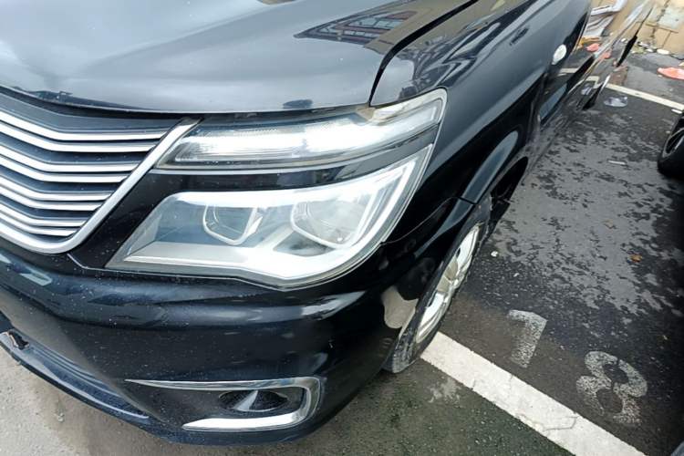 Used FORTHING Lingzhi 2018 M5 1.6L 7-Seater Comfort Model Left Front Headlight