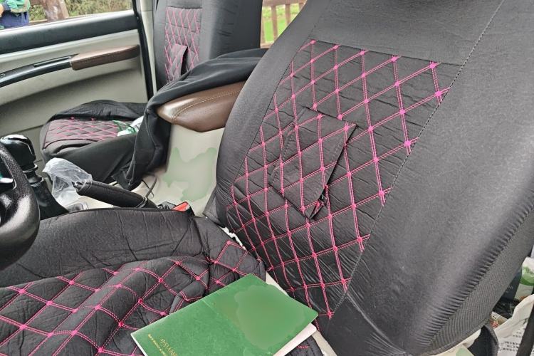 Used FORTHING Lingzhi 2018 M5L 2.0L 7-Seater Comfort Model Left Front Seat