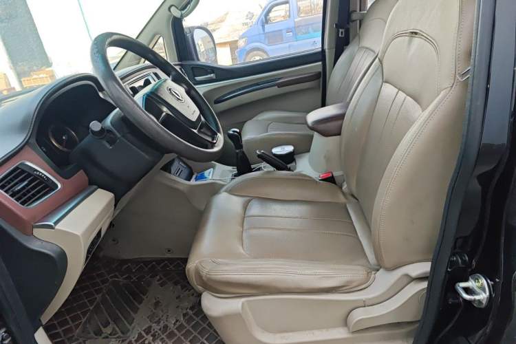 Used FORTHING Lingzhi 2018 M5L 1.6L 7-Seater Luxury Model Left Front Seat