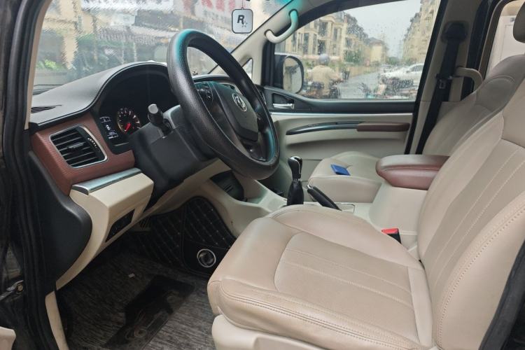 Used FORTHING Lingzhi 2018 M5L 1.6L 7-Seater Luxury Model Left Front Seat