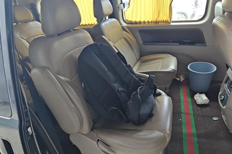 Used FORTHING Lingzhi 2018 M5L 1.6L 7-Seater Luxury Model Left Rear Seat