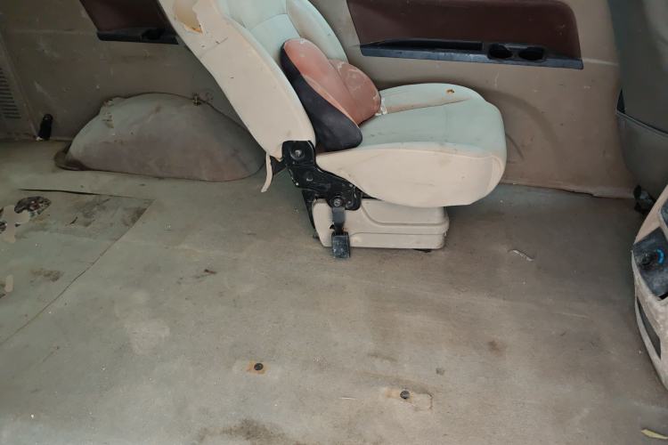 Used FORTHING Lingzhi 2018 M5L 1.6L 7-Seater Comfort Model Left Rear Seat