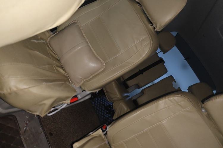 Used FORTHING Lingzhi 2018 M5L 1.6L 7-Seater Comfort Model Left Rear Seat