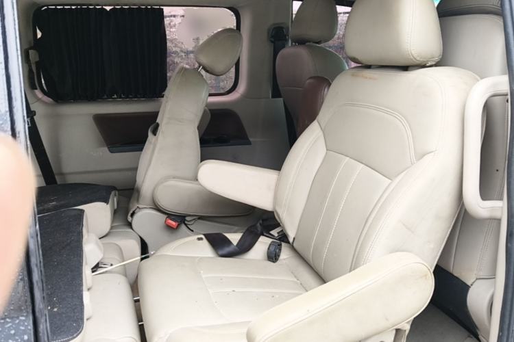 Used FORTHING Lingzhi 2018 M5L 1.6L 7-Seater Luxury Model Left Rear Seat