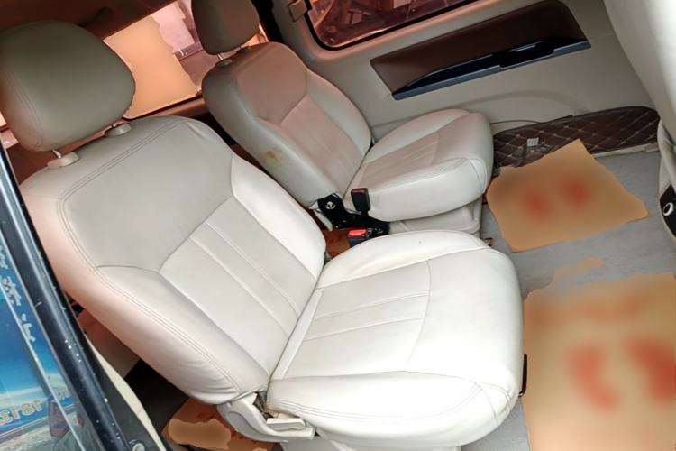Used FORTHING Lingzhi 2018 M5 1.6L 7-Seater Comfort Model Left Rear Seat