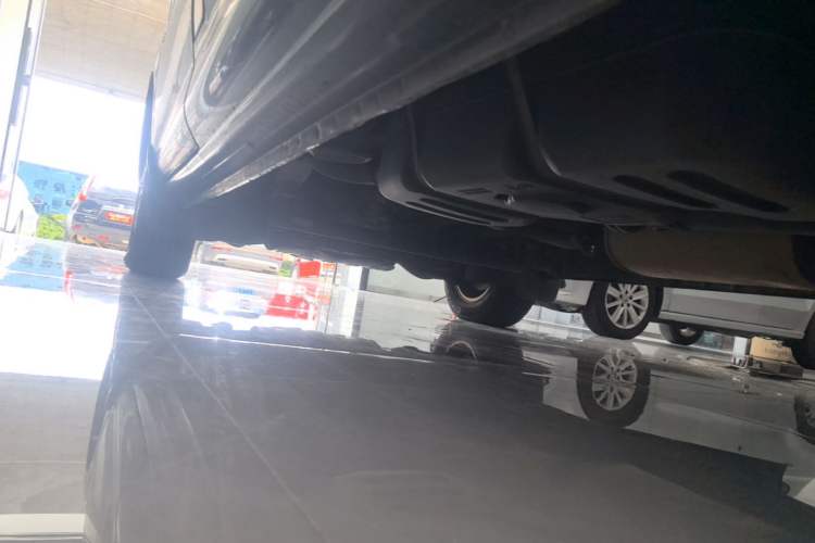 Used FORTHING Lingzhi 2018 M5L 1.6L 7-Seater Comfort Model Left Side Sill